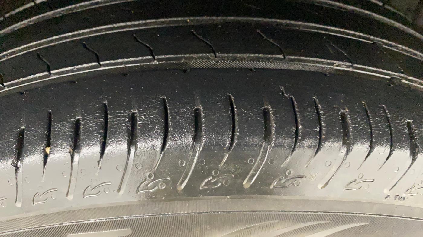 2024 Maruti BREZZA VXI, Petrol, Manual, 46,755 km, Right Front Tyre Tread