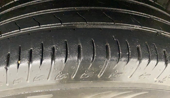 2024 Maruti BREZZA VXI, Petrol, Manual, 46,755 km, Right Front Tyre Tread