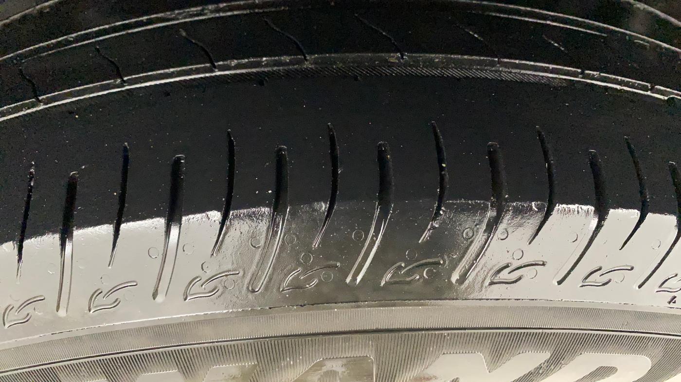 2024 Maruti BREZZA VXI, Petrol, Manual, 46,755 km, Left Rear Tyre Tread