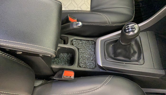 2024 Maruti BREZZA VXI, Petrol, Manual, 46,755 km, Gear Lever