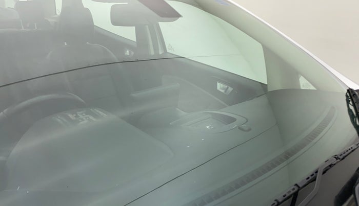 2020 Ford Ecosport TITANIUM + 1.5L PETROL AT, Petrol, Automatic, 70,225 km, Front windshield - Minor spot on windshield
