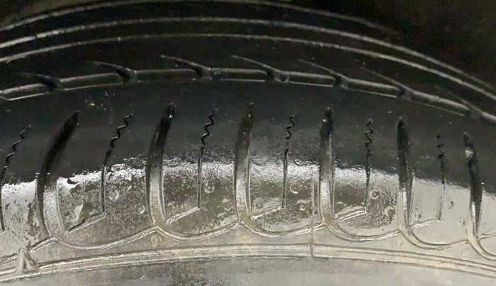 2020 Ford Ecosport TITANIUM + 1.5L PETROL AT, Petrol, Automatic, 70,225 km, Left Rear Tyre Tread