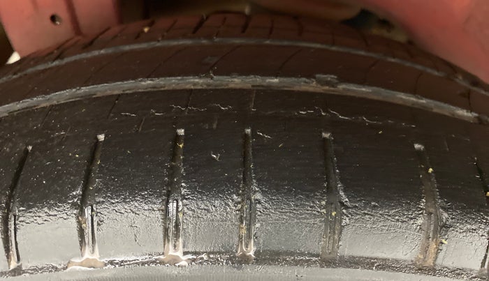 2009 Maruti A Star VXI, Petrol, Manual, 63,522 km, Right Rear Tyre Tread