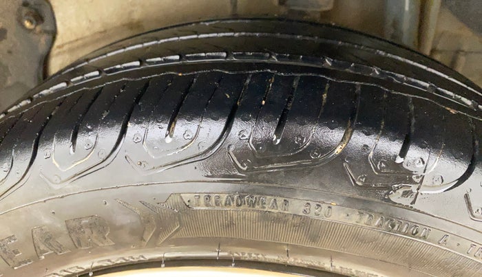 2015 Tata Zest XM PETROL, Petrol, Manual, 59,538 km, Left Rear Tyre Tread