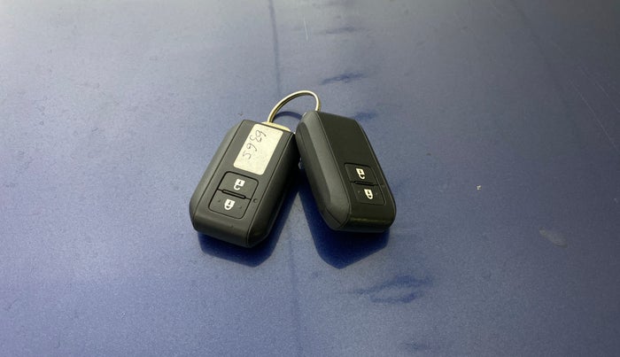 2019 Maruti XL6 ALPHA AT, Petrol, Automatic, 94,065 km, Key Close Up