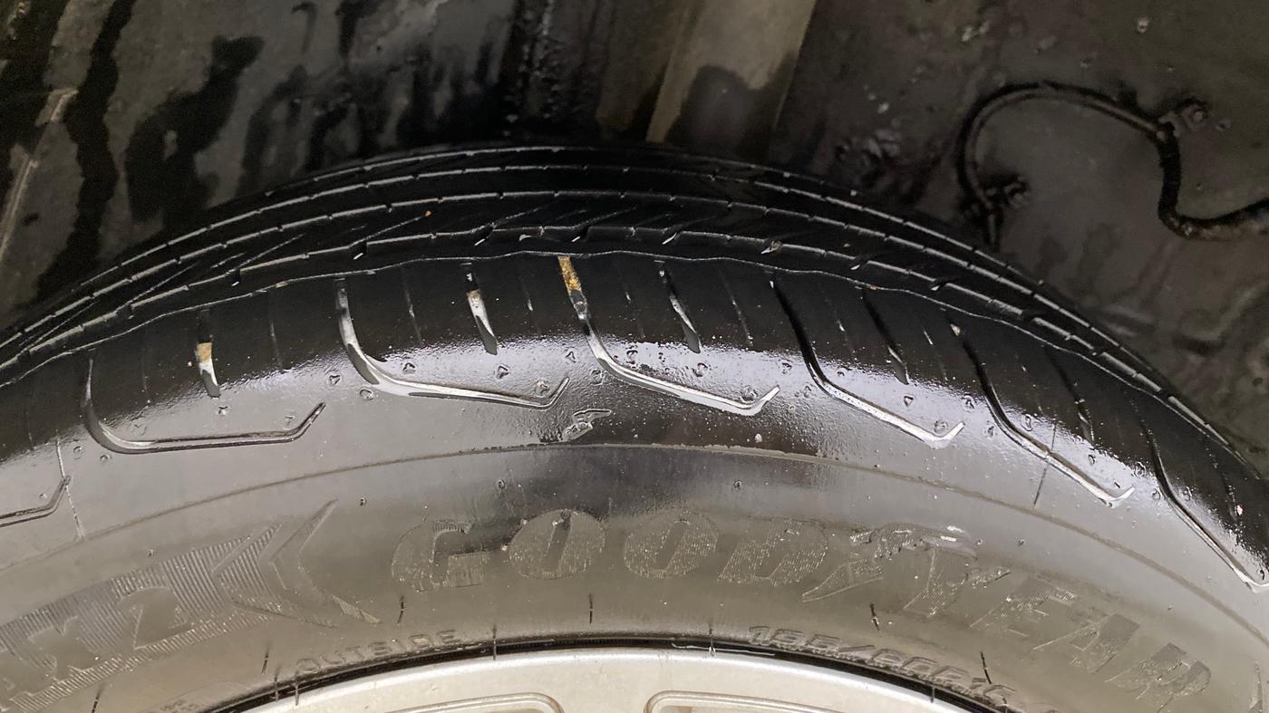 2020 Tata ALTROZ XT PETROL, Petrol, Manual, 84,437 km, Right Rear Tyre Tread
