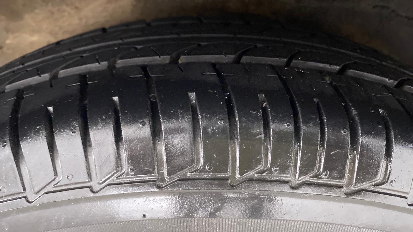 2012 Hyundai i10 SPORTZ 1.2 AT KAPPA2, Petrol, Automatic, 75,476 km, Right Rear Tyre Tread