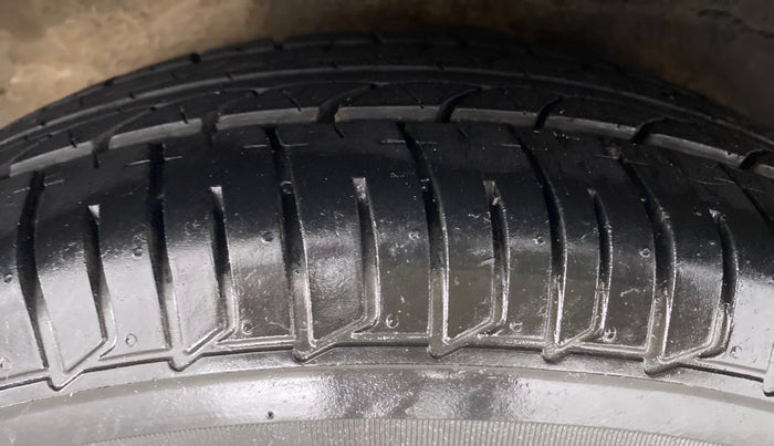 2012 Hyundai i10 SPORTZ 1.2 AT KAPPA2, Petrol, Automatic, 75,476 km, Right Rear Tyre Tread