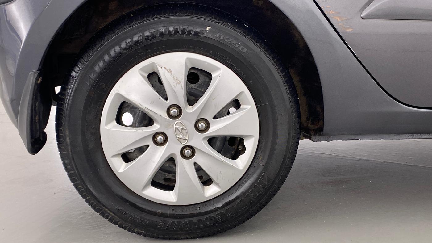 2012 Hyundai i10 SPORTZ 1.2 AT KAPPA2, Petrol, Automatic, 75,476 km, Right Rear Wheel