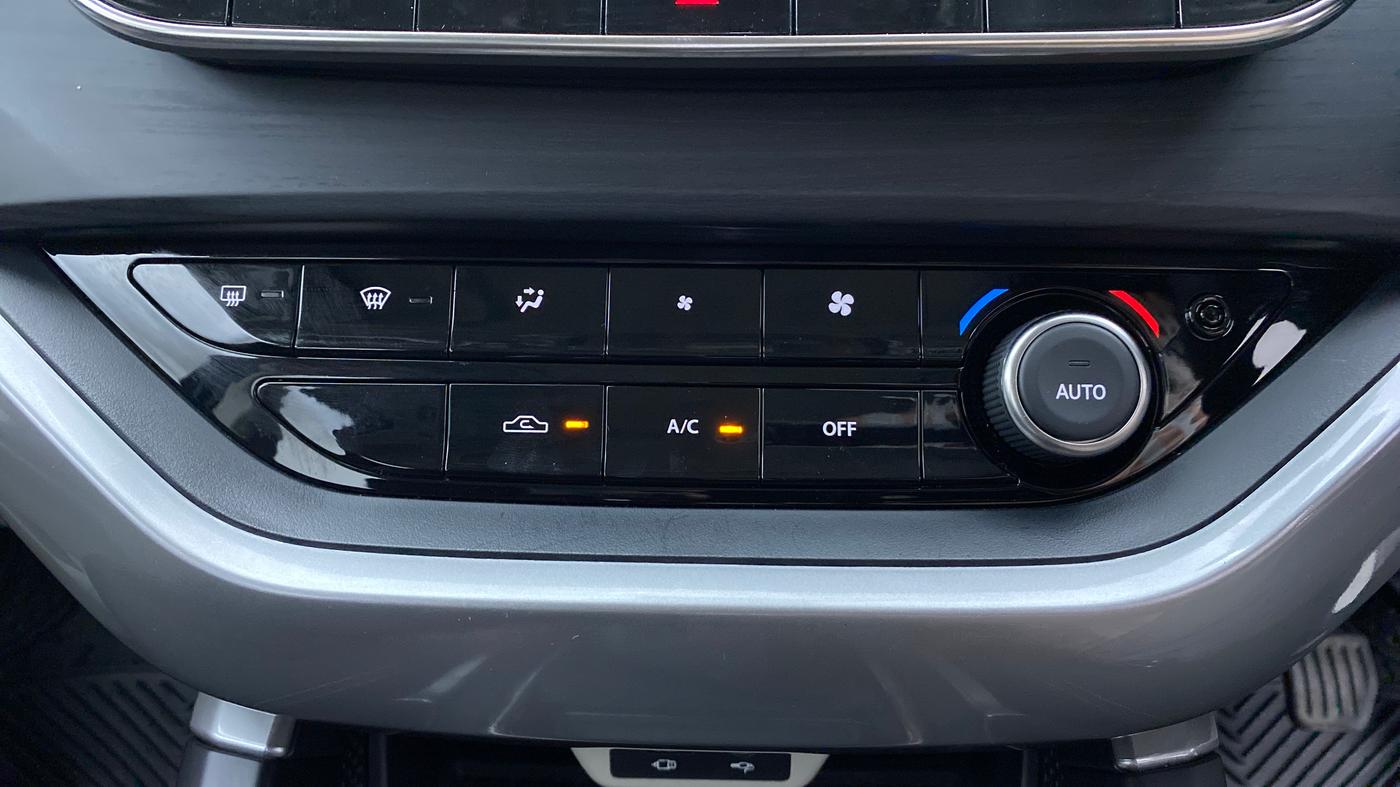 2021 Tata Safari XT+2.0 KRYOTEC, Diesel, Manual, 6,442 km, Automatic Climate Control