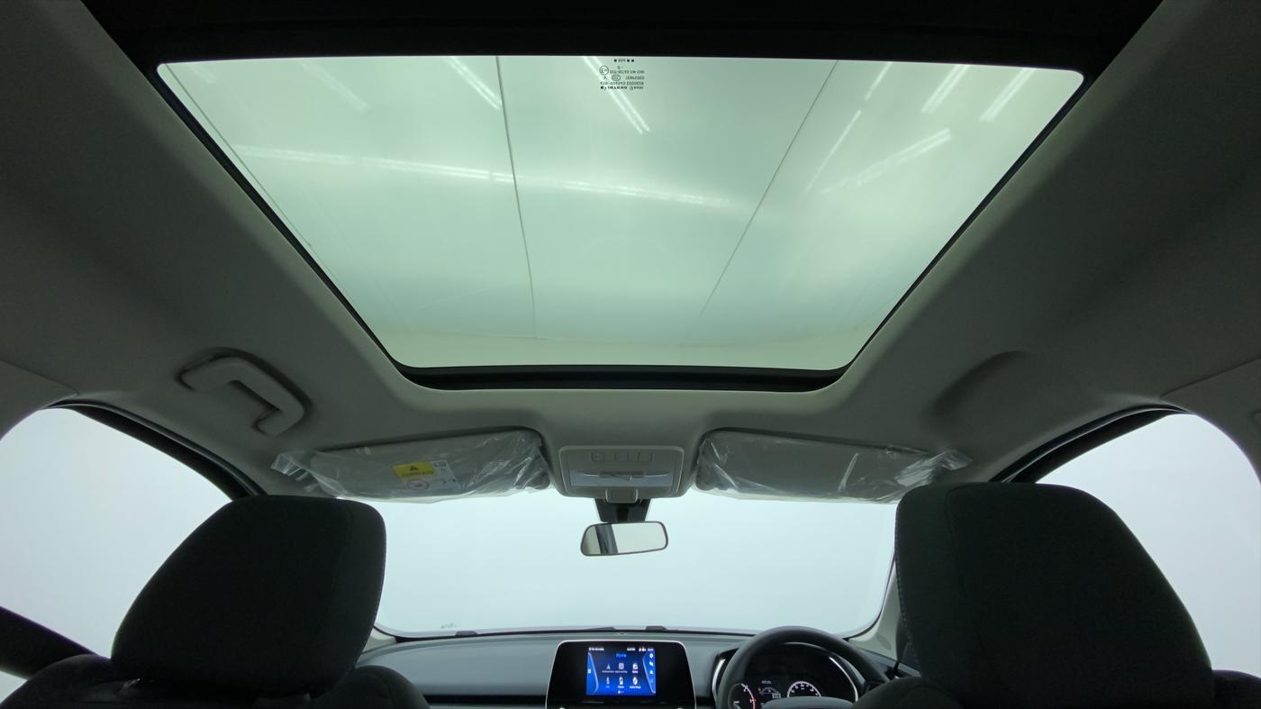 2021 Tata Safari XT+2.0 KRYOTEC, Diesel, Manual, 6,442 km, Moonroof/ Sunroof