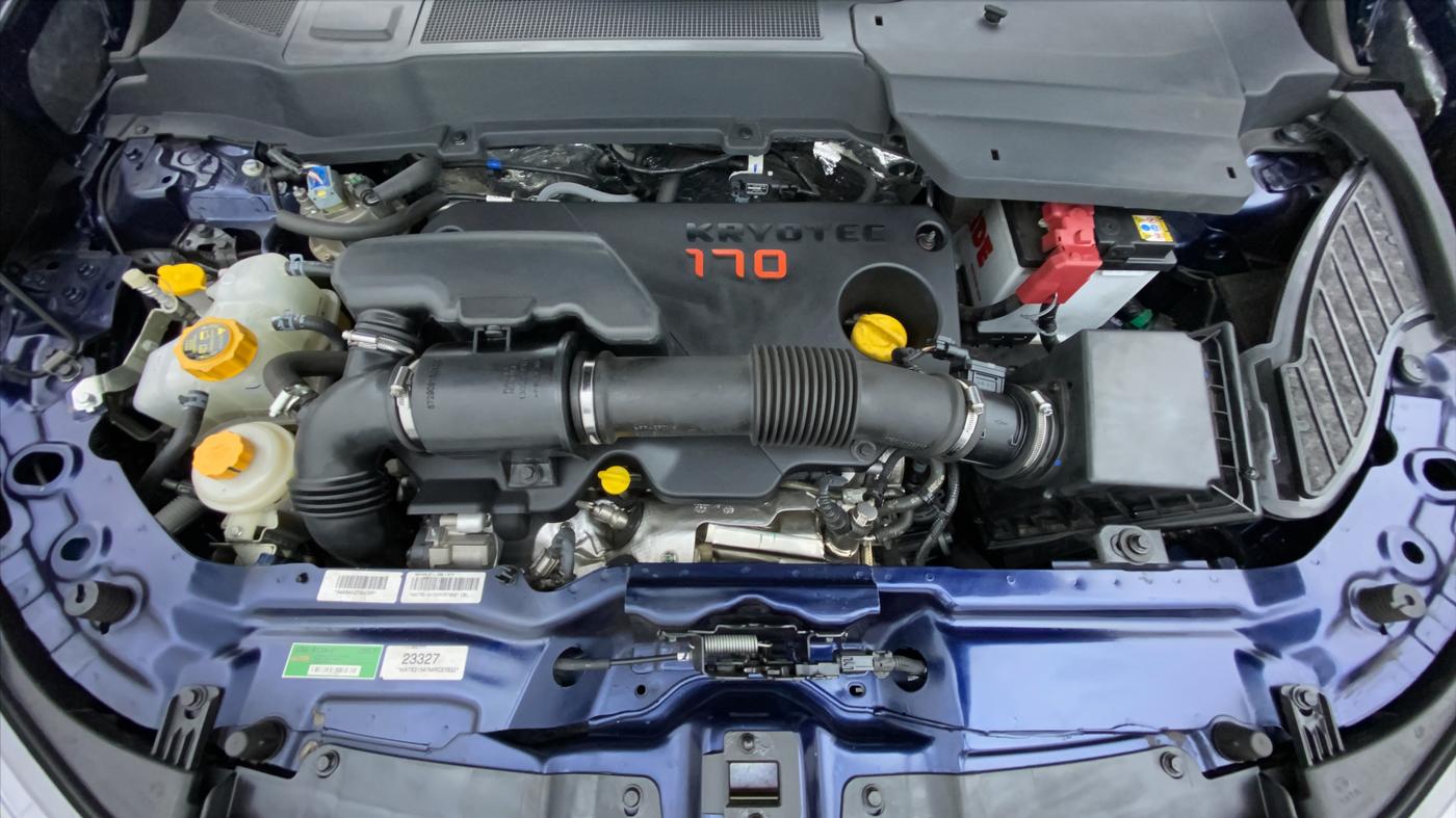 2021 Tata Safari XT+2.0 KRYOTEC, Diesel, Manual, 6,442 km, Open Bonet