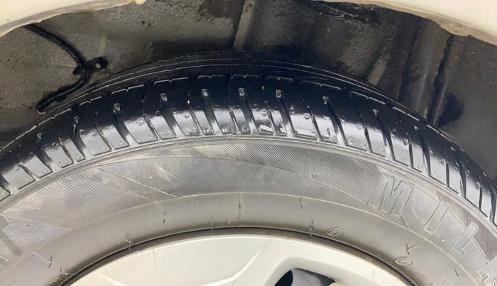 2019 Tata TIGOR XZ PETROL, CNG, Manual, 79,804 km, Left Rear Tyre Tread