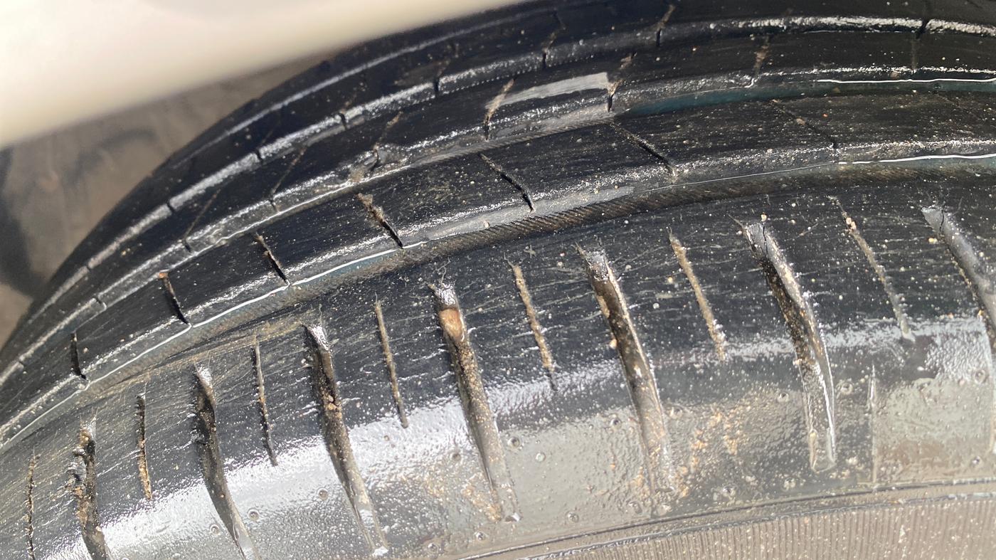 2019 Toyota Glanza V CVT, Petrol, Automatic, 25,218 km, Right Front Tyre Tread