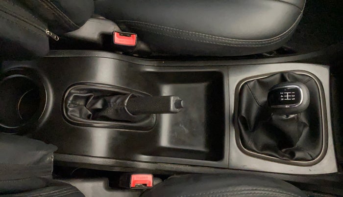 2019 Tata Safari Storme 2.2 EX 4X2, Diesel, Manual, 1,39,127 km, Gear Lever