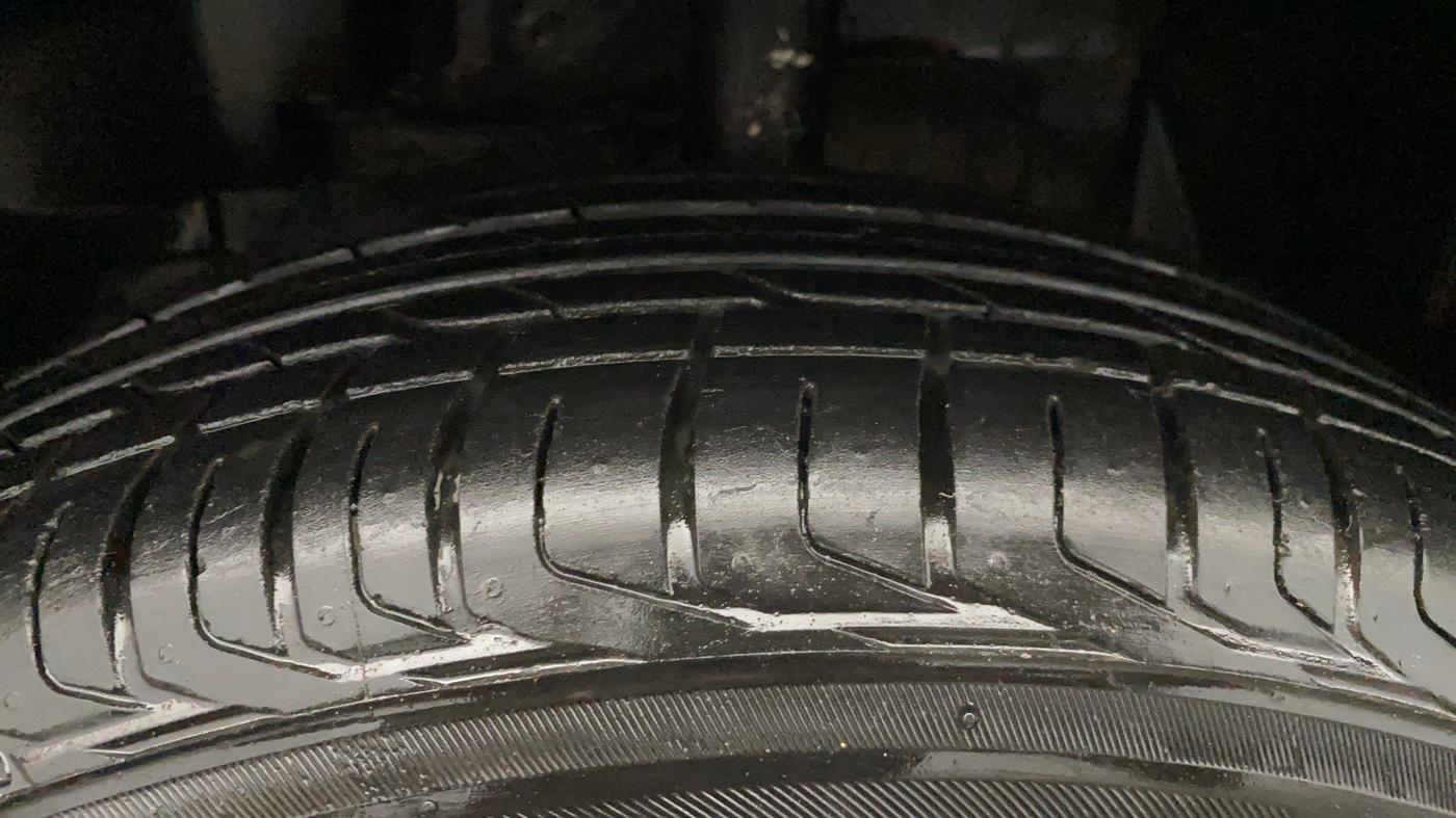 2024 Tata NEXON SMART+ 1.2 PETROL, Petrol, Manual, 20,713 km, Left Front Tyre Tread