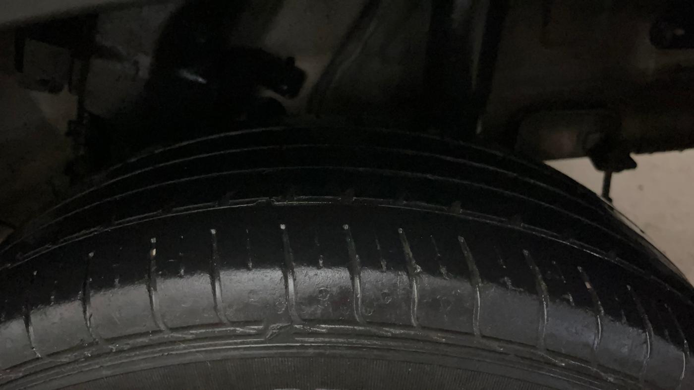 2019 Hyundai VENUE S 1.0 TURBO MT, Petrol, Manual, 36,809 km, Left Rear Tyre Tread