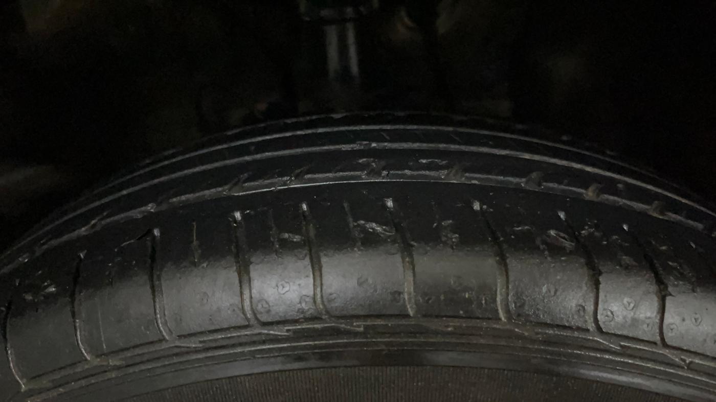 2019 Hyundai VENUE S 1.0 TURBO MT, Petrol, Manual, 36,809 km, Right Front Tyre Tread