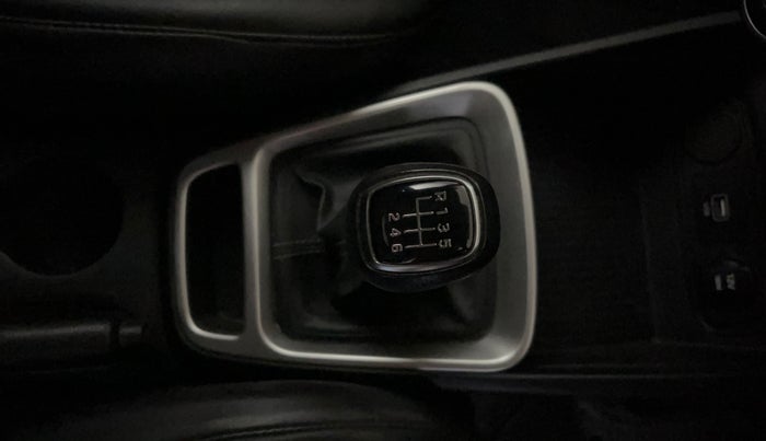 2019 Hyundai VENUE S 1.0 TURBO MT, Petrol, Manual, 36,809 km, Gear Lever