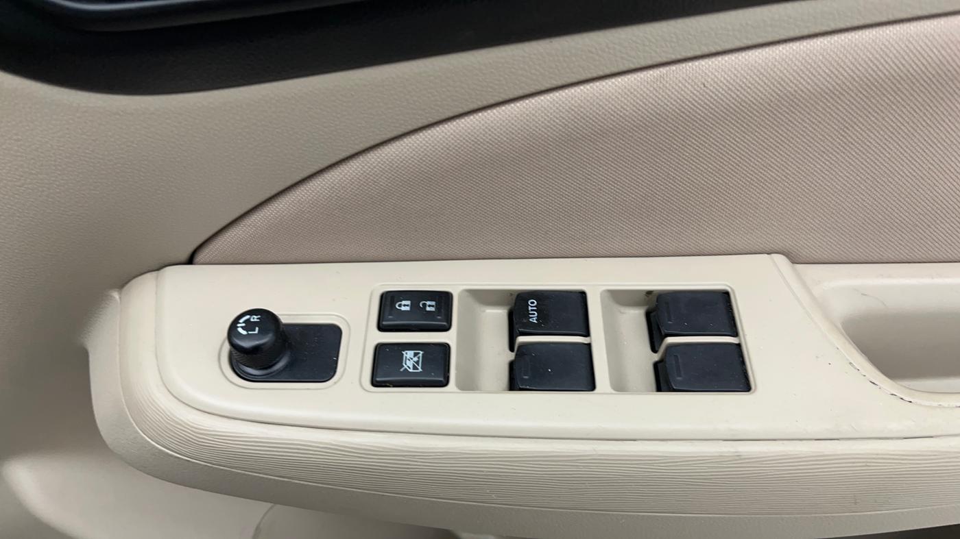 2019 Maruti Dzire VXI AMT, Petrol, Automatic, 48,614 km, Driver Side Door Panels Control