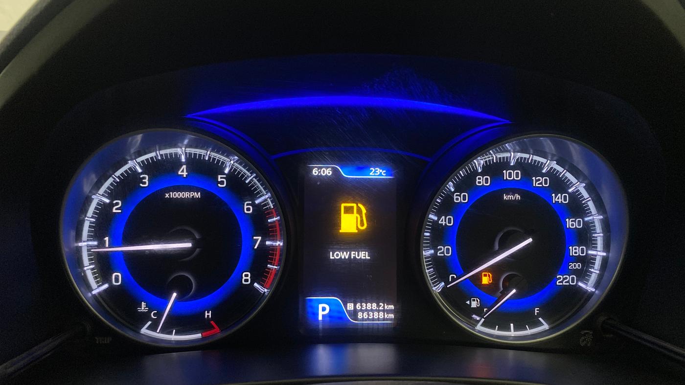 2020 Toyota Glanza V CVT, Petrol, Automatic, 86,387 km, Odometer Image