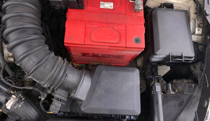 2017 Hyundai Elite i20 SPORTZ 1.4 CRDI, Diesel, Manual, 1,12,064 km, Engine View - Left