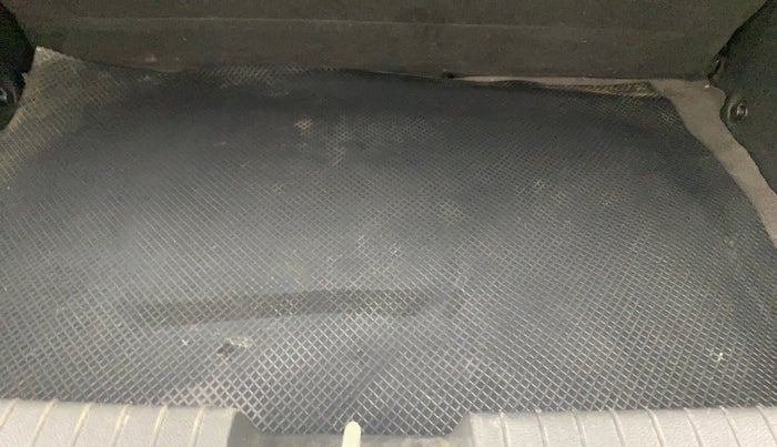 2017 Hyundai Elite i20 SPORTZ 1.4 CRDI, Diesel, Manual, 1,12,064 km, Boot Inside