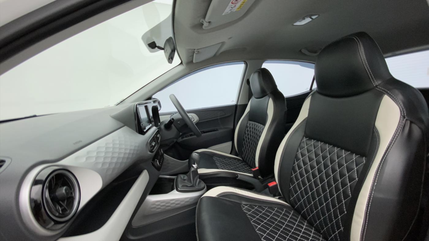 2023 Hyundai GRAND I10 NIOS SPORTZ 1.2 KAPPA VTVT, Petrol, Manual, 5,875 km, Right Side Front Door Cabin
