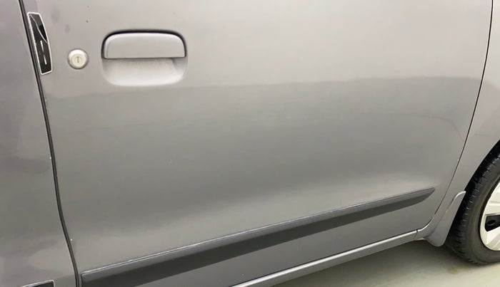 2014 Maruti Wagon R 1.0 VXI, Petrol, Manual, 83,810 km, Right rear door - Slightly dented