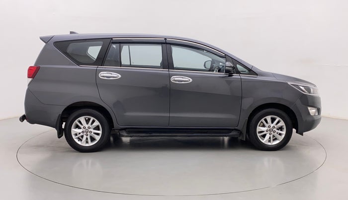 2018 Toyota Innova Crysta 2.7 VX 7 STR, Petrol, Manual, 1,34,798 km, Right Side View