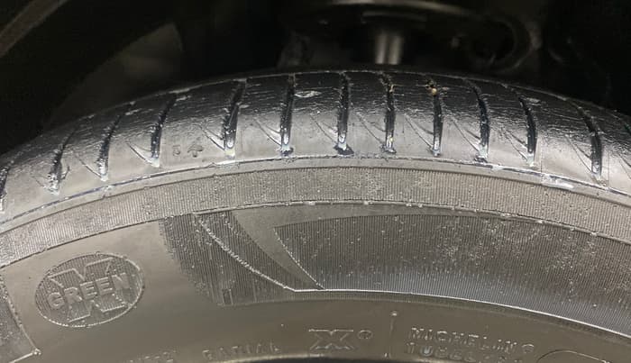 2024 Maruti FRONX DELTA PLUS 1.2MT, Petrol, Manual, 9,837 km, Left Front Tyre Tread