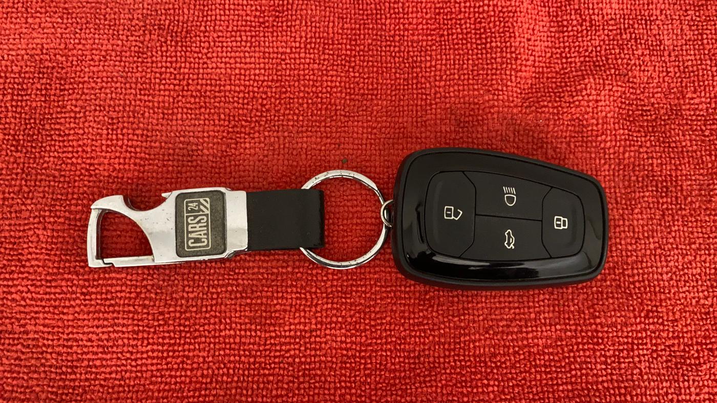 2022 Tata TIGOR XZ PLUS CNG, CNG, Manual, 10,828 km, Key Close Up