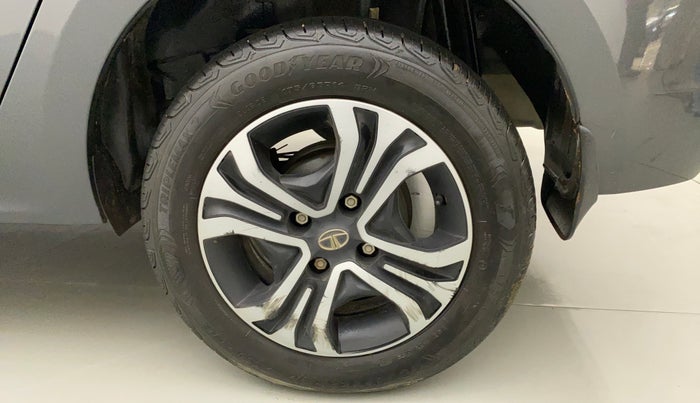 2022 Tata TIGOR XZ PLUS CNG, CNG, Manual, 10,828 km, Left Rear Wheel