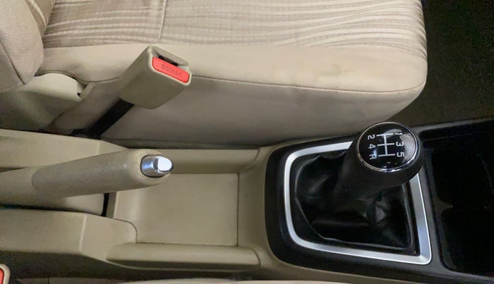 2018 Maruti Dzire VXI, Petrol, Manual, 81,317 km, Gear Lever