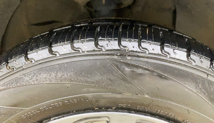 2021 Hyundai GRAND I10 NIOS SPORTZ AMT 1.2 KAPPA VTVT, Petrol, Automatic, 31,249 km, Right Front Tyre Tread