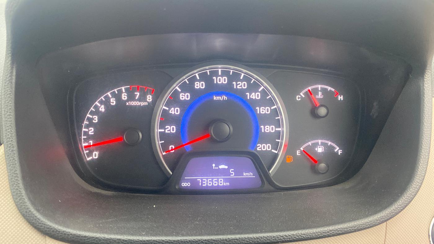 2014 Hyundai Grand i10 SPORTZ 1.2 KAPPA VTVT, Petrol, Manual, 73,666 km, Odometer Image