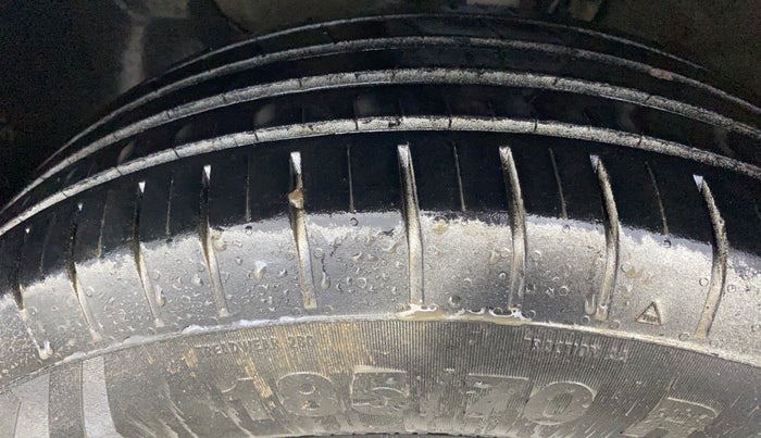 2017 Hyundai Elite i20 SPORTZ 1.2, Petrol, Manual, 87,492 km, Left Front Tyre Tread