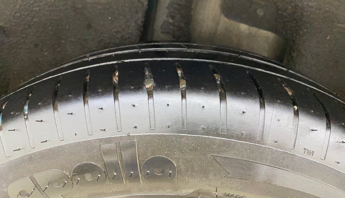 2019 Skoda Superb STYLE 1.8 TSI MT, Petrol, Manual, 50,278 km, Right Rear Tyre Tread