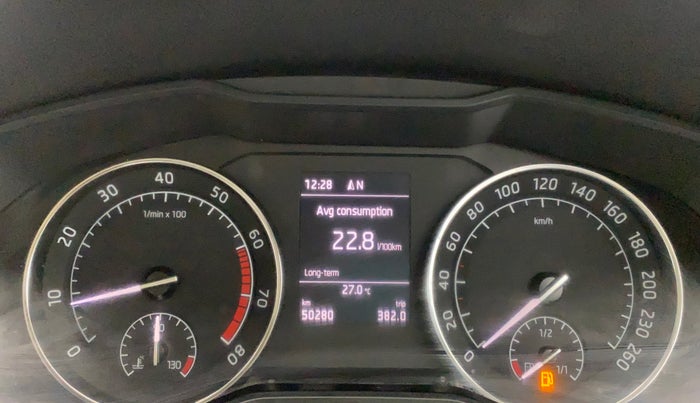 2019 Skoda Superb STYLE 1.8 TSI MT, Petrol, Manual, 50,278 km, Odometer Image