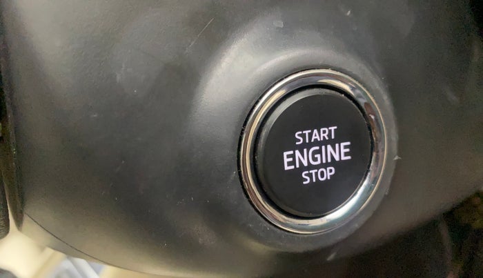 2019 Skoda Superb STYLE 1.8 TSI MT, Petrol, Manual, 50,278 km, Keyless Start/ Stop Button