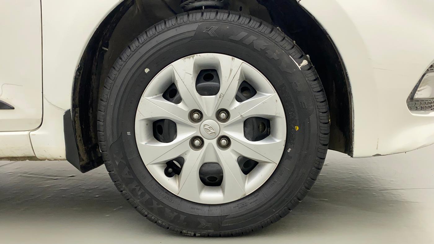 2014 Hyundai Elite i20 SPORTZ 1.2, Petrol, Manual, 41,173 km, Right Front Wheel