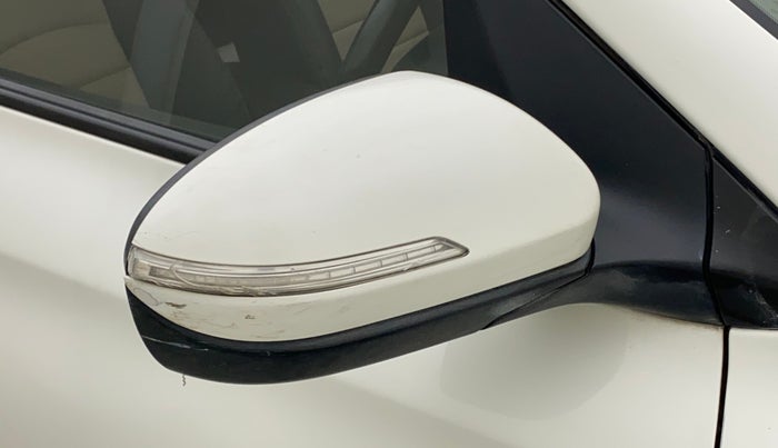 2014 Hyundai Elite i20 SPORTZ 1.2, Petrol, Manual, 41,173 km, Right rear-view mirror - Indicator light has minor damage