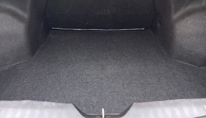 2021 Maruti Ciaz ZETA 1.5 SHVS MT PETROL, Petrol, Manual, 9,849 km, Boot Inside