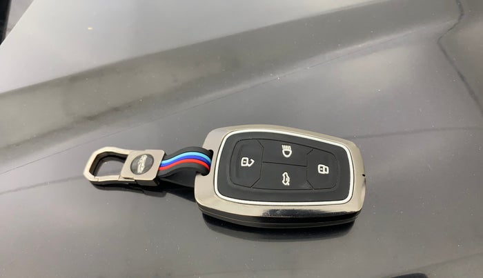 2021 Tata NEXON XZA PLUS PETROL DARK EDITION, Petrol, Automatic, 56,222 km, Key Close Up