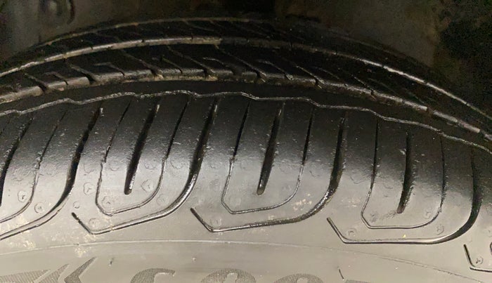 2015 Tata Zest XE PETROL, Petrol, Manual, 55,191 km, Left Front Tyre Tread