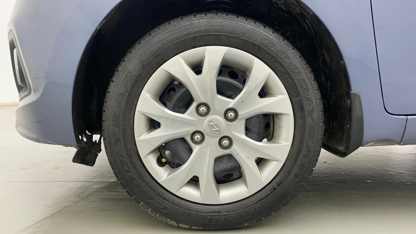 2016 Hyundai Grand i10 MAGNA 1.2 KAPPA VTVT, Petrol, Manual, 15,820 km, Left Front Wheel
