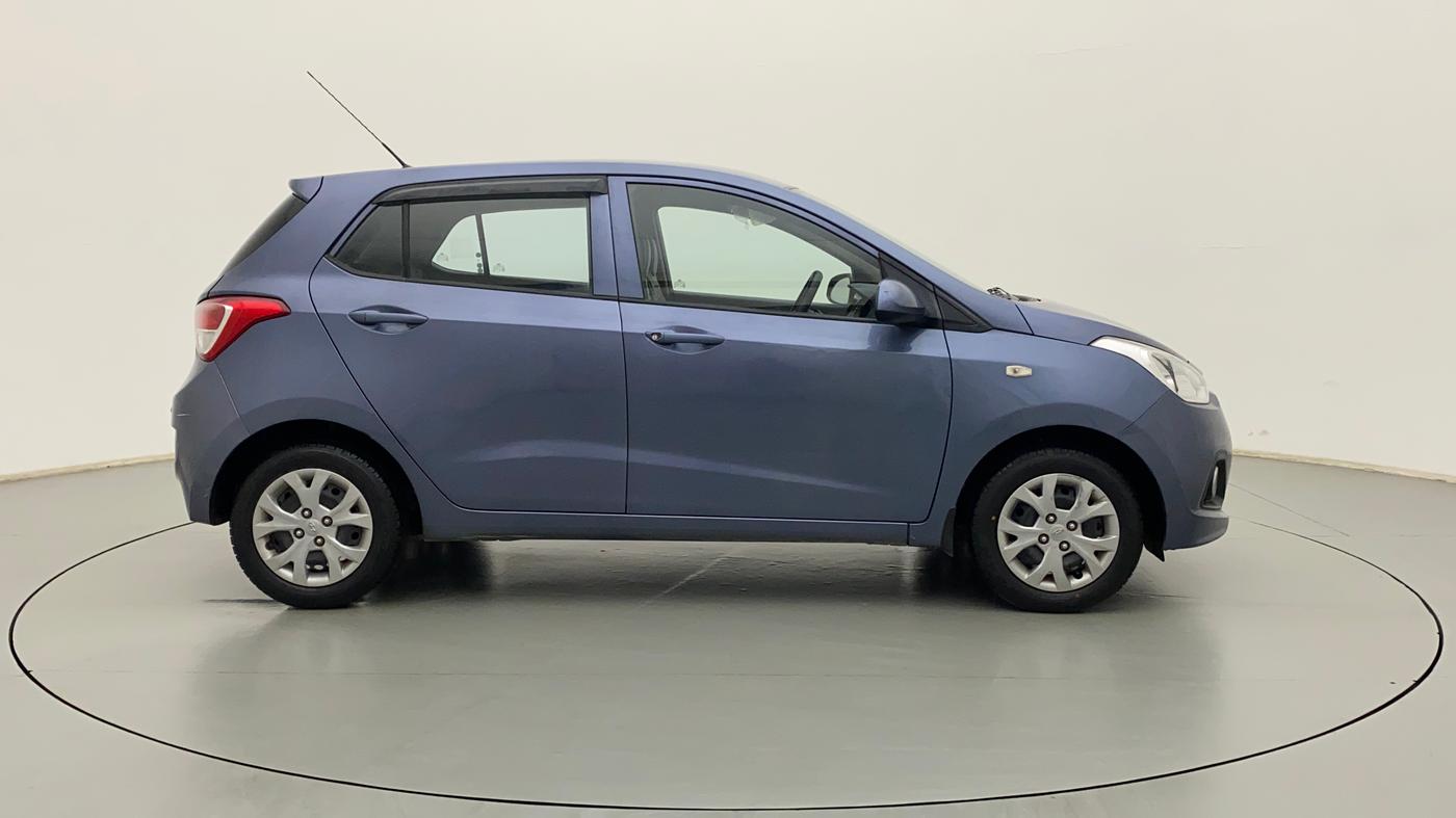 2016 Hyundai Grand i10 MAGNA 1.2 KAPPA VTVT, Petrol, Manual, 15,820 km, Right Side View
