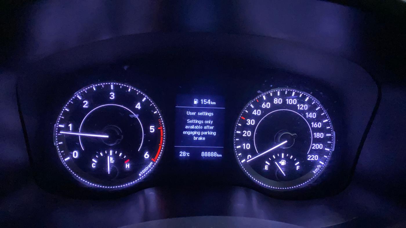 2020 Hyundai VENUE SX (O) 1.5 CRDI, Diesel, Manual, 88,420 km, Odometer Image