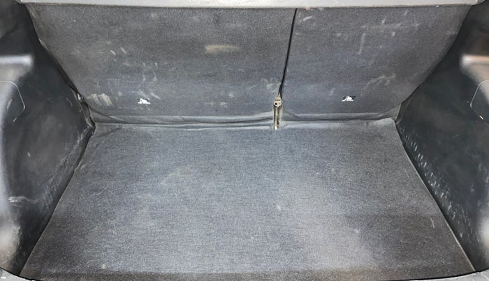 2020 Hyundai VENUE SX (O) 1.5 CRDI, Diesel, Manual, 88,879 km, Boot Inside