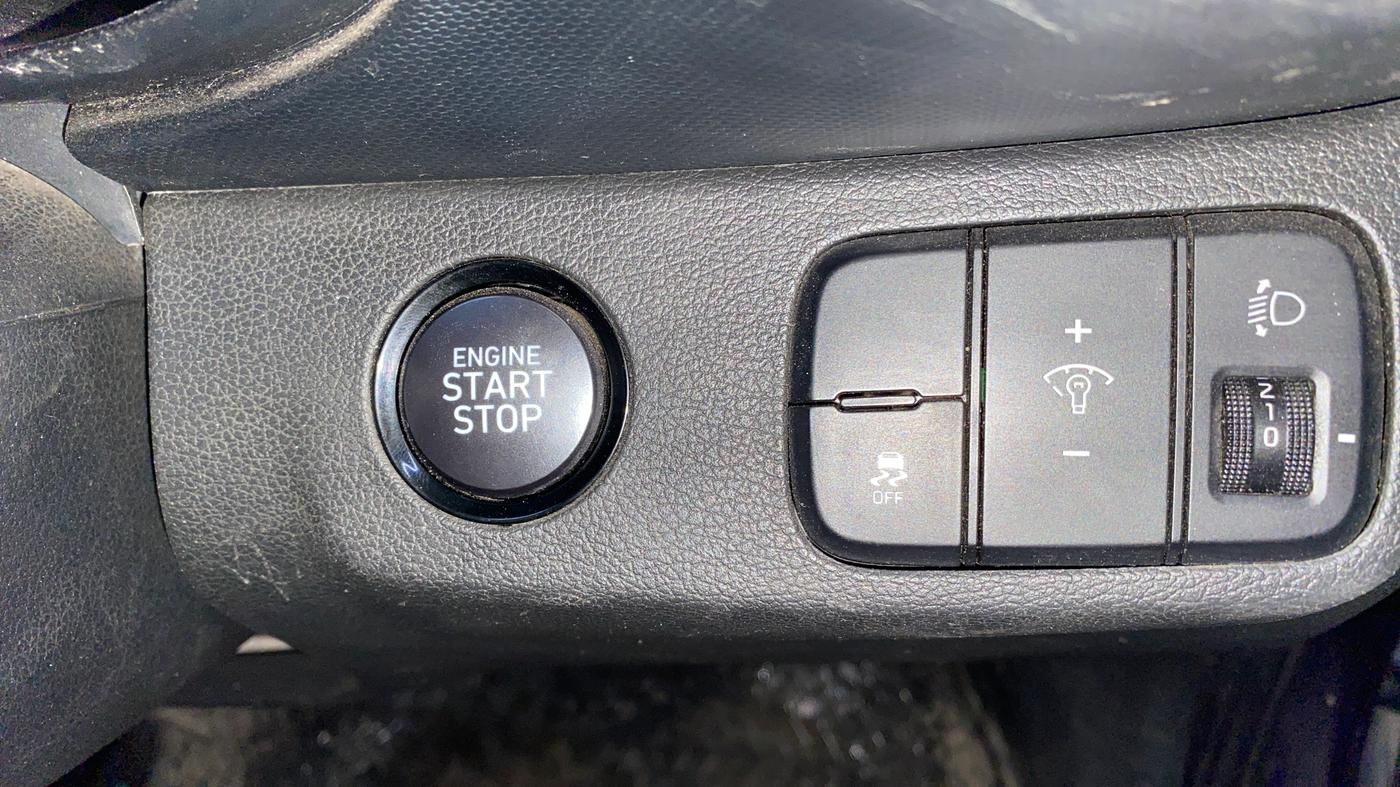 2020 Hyundai VENUE SX (O) 1.5 CRDI, Diesel, Manual, 88,420 km, Keyless Start/ Stop Button